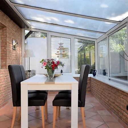 Feriehus Mit Garten In *