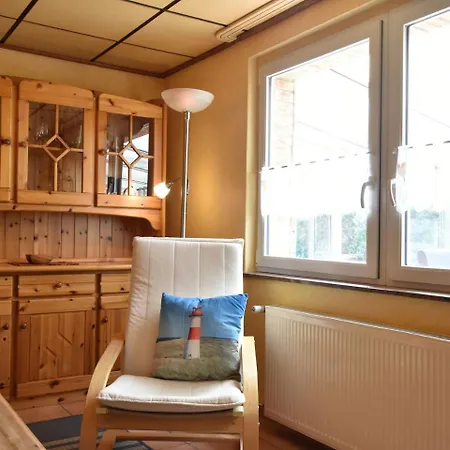 Mit Garten In Graal-Mueritz